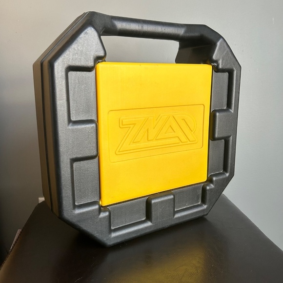 ZNAP Vintage Discontinued Lego Carrying Case with Parts - Picture 12 of 12